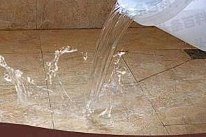 尖扎漏水维修 免砸砖防水材料该如何施工